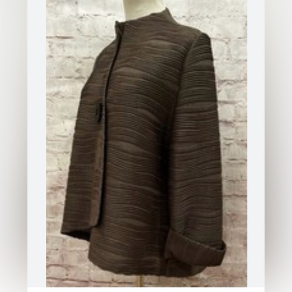 IC by CONNIE K. Brown Textured Jacket - Picture 1 of 13